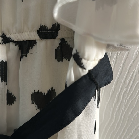 Pinky Short Sleeve Dress with Heart Print - Picture 6 of 8